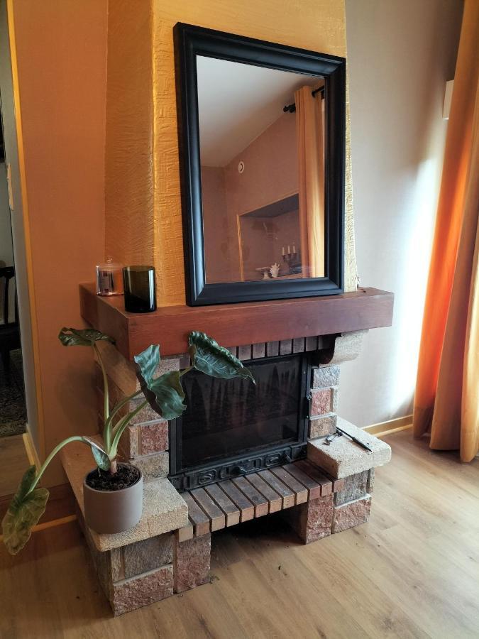Les Capucines La Souris Des Champs Apartment Etival-Clairefontaine Luaran gambar